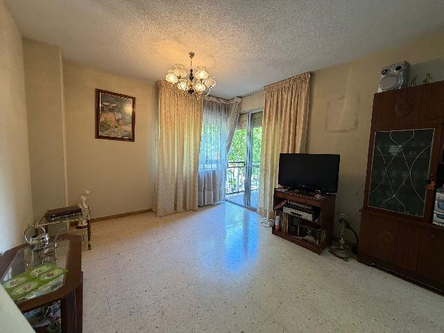 Imagen 9 Inmueble 303112 - Piso en venta en Madrid / Calle Castillo de Ucles - Simancas - San Blas