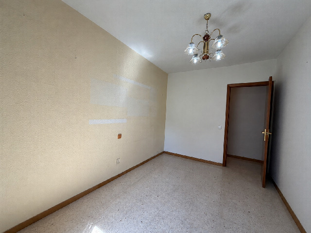 Imagen 14 Inmueble 303112 - Piso en venta en Madrid / Calle Castillo de Ucles - Simancas - San Blas