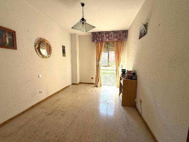Imagen 22 Inmueble 303112 - Piso en venta en Madrid / Calle Castillo de Ucles - Simancas - San Blas