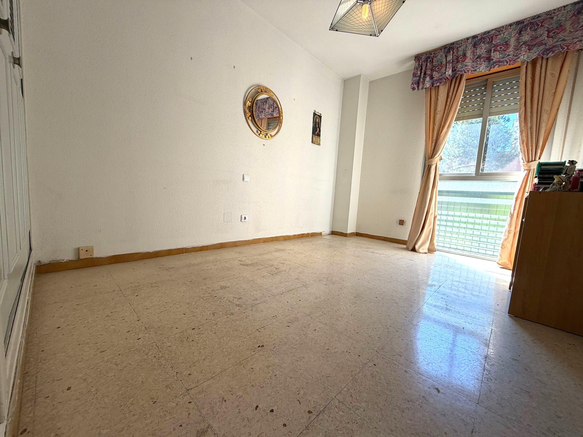 Imagen 27 Piso en venta en Madrid / Calle Castillo de Ucles - Simancas - San Blas