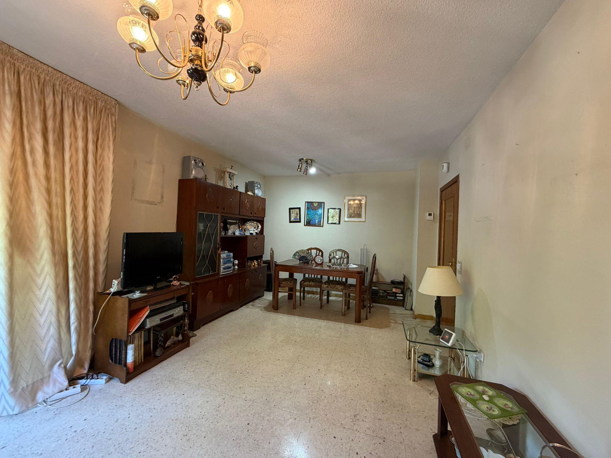 Imagen 31 Piso en venta en Madrid / Calle Castillo de Ucles - Simancas - San Blas