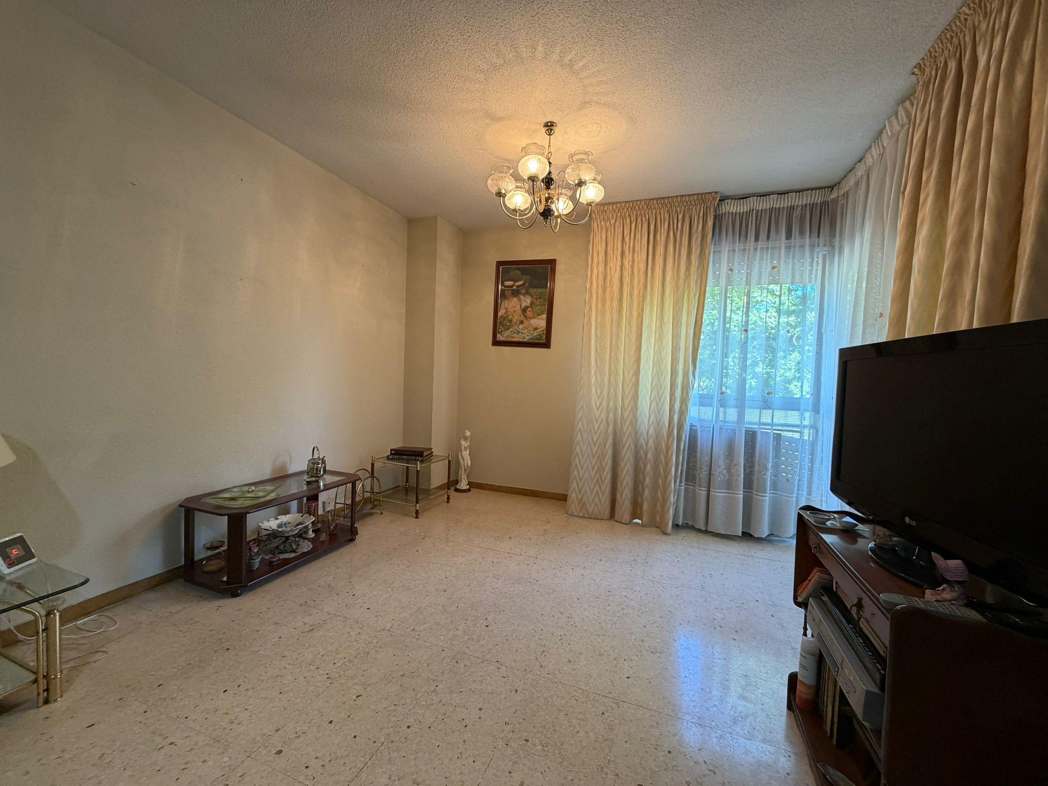 Imagen 8 Piso en venta en Madrid / Calle Castillo de Ucles - Simancas - San Blas