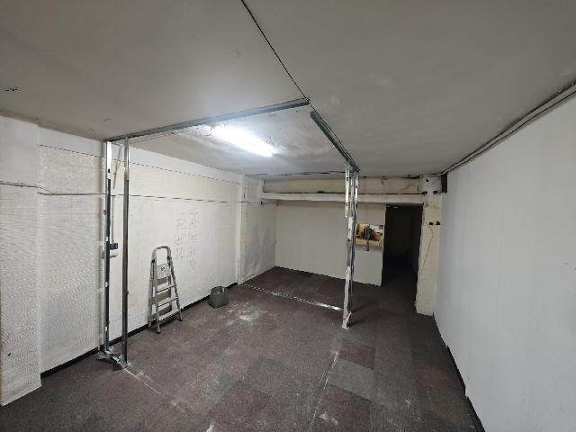 Imagen 6 Inmueble 303261 - Local Comercial en alquiler en Madrid / Calle Hermanos Gómez - Ventas - Ciudad Lineal - Madrid