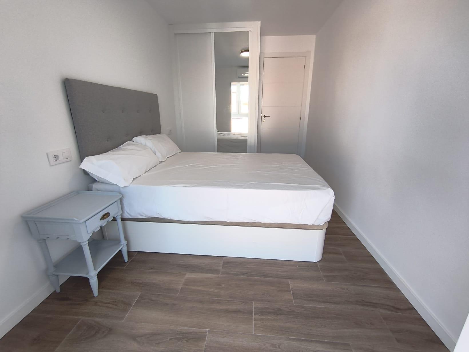 Imagen 8 Piso en alquiler en Madrid / Calle San Valentín - Canillejas - San Blas - Madrid