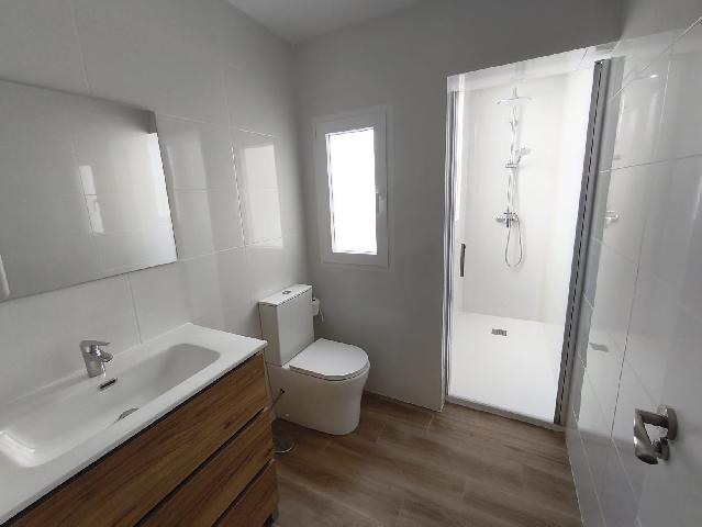 Imagen 9 Inmueble 303345 - Piso en alquiler en Madrid / Calle San Valentín - Canillejas - San Blas - Madrid