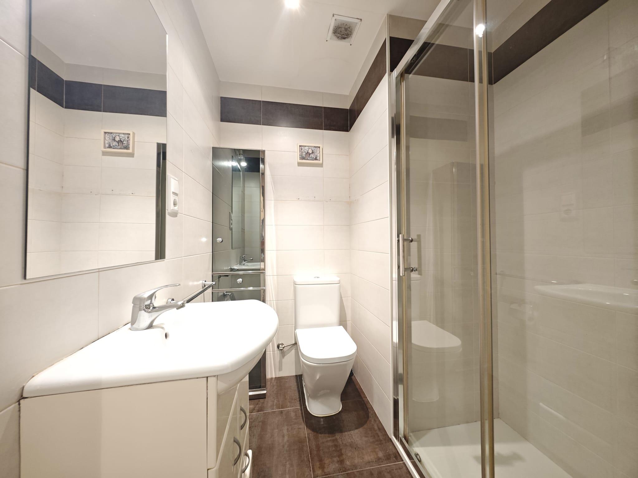 Imagen 18 Piso en venta en Madrid / Calle Abtao - Zona Pacífico - Retiro - Madrid