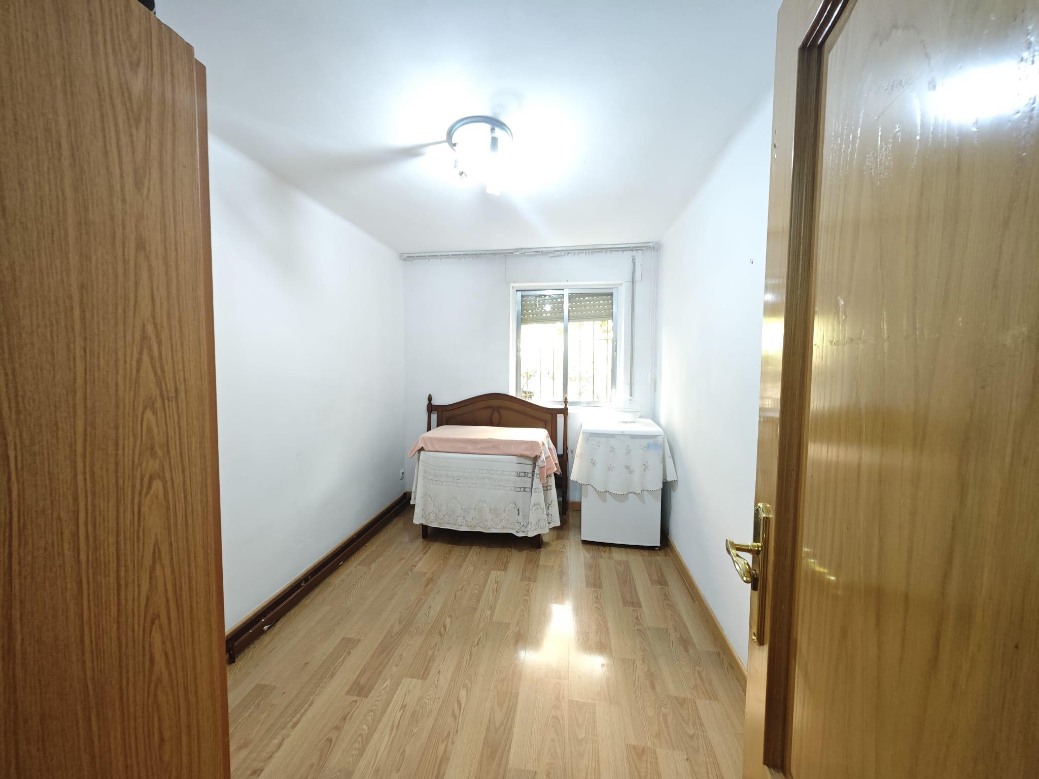 Imagen 17 Piso en venta en Madrid / C/ María Teresa Sáez de Heredia- Ventas - Ciudad Lineal