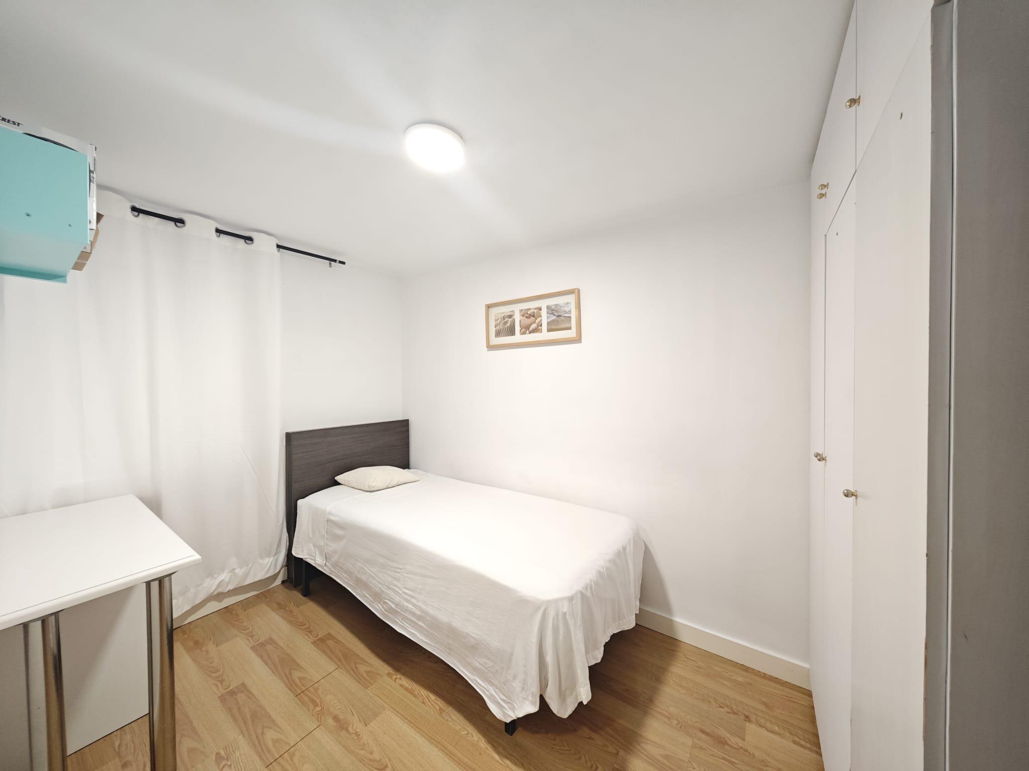 Imagen 14 Piso en venta en Madrid / C/ María Teresa Sáez de Heredia- Ventas - Ciudad Lineal