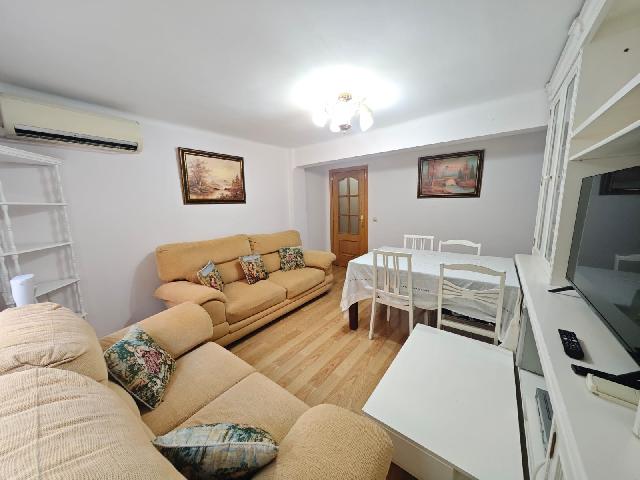 Imagen 2 Inmueble 304428 - Piso en venta en Madrid / C/ María Teresa Sáez de Heredia- Ventas - Ciudad Lineal