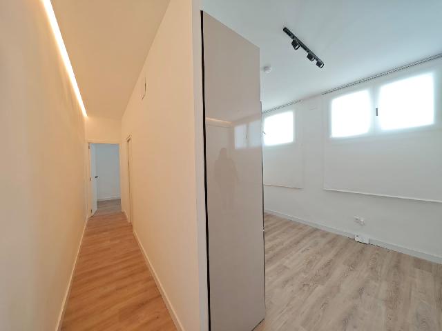 Imagen 3 Inmueble 304914 - Planta Baja en venta en Madrid / Calle Las Cañas a 3 minutos de la Calle Arturo Soria