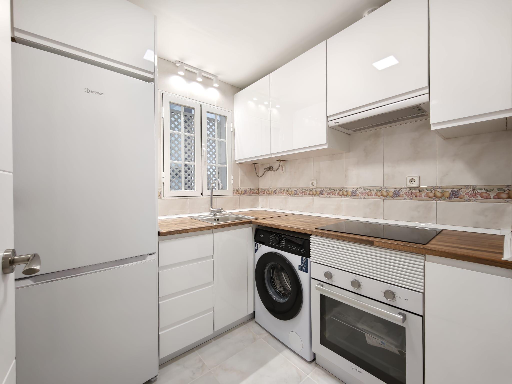 Imagen 9 Piso en venta en Madrid / Calle Zaratán - Simancas - San Blas - Madrid 