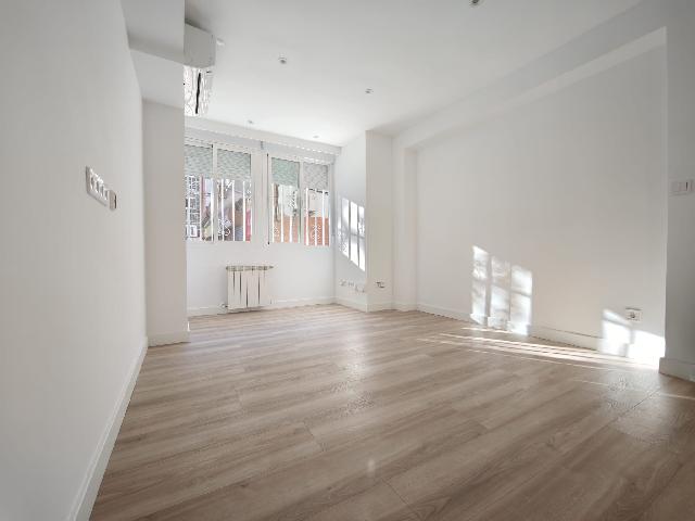 Imagen 3 Inmueble 305252 - Piso en venta en Madrid / C/ Torrelaguna - San Pascual - Ciudad Lineal - Madrid