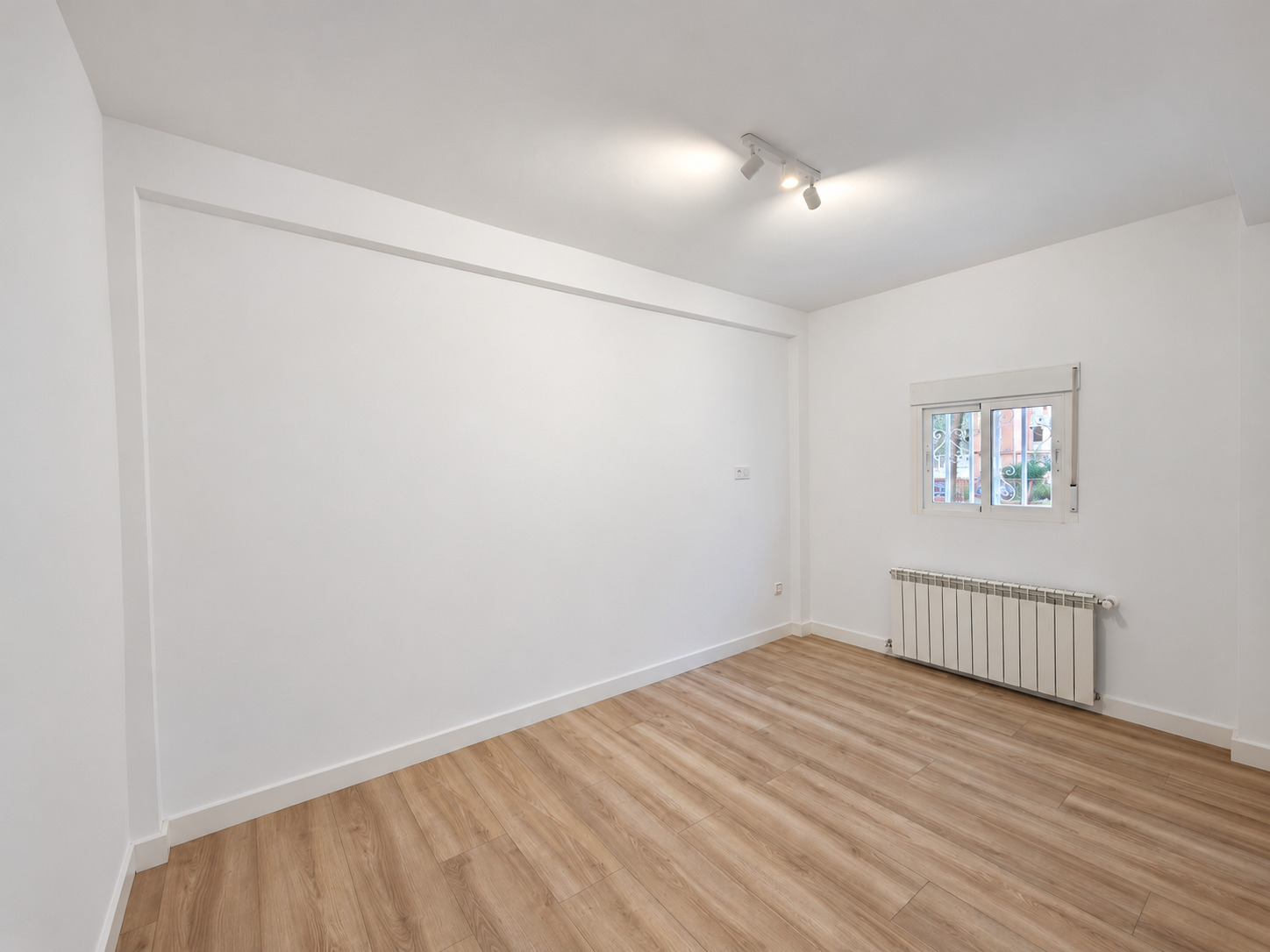 Imagen 9 Piso en venta en Madrid / C/ Torrelaguna - San Pascual - Ciudad Lineal - Madrid