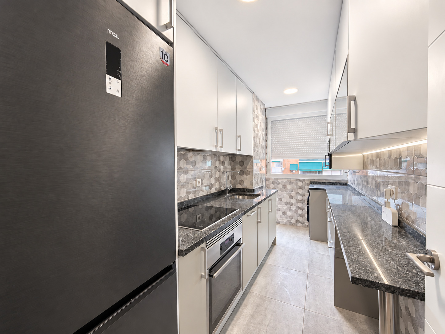 Imagen 3 Apartamento en venta en Madrid / Calle Nectar - 28022 - Canillejas -Madrid 