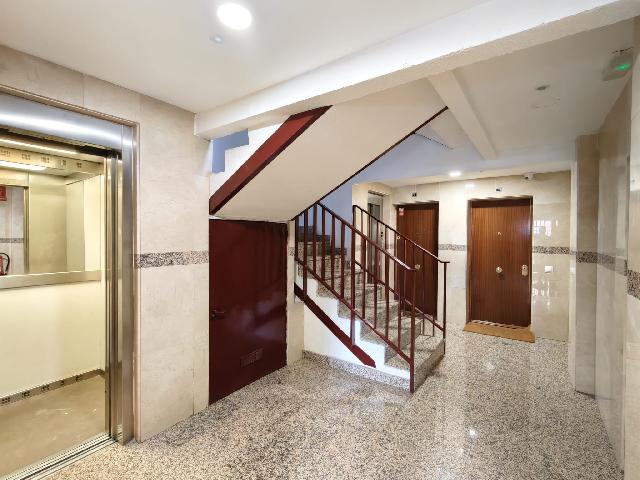 Imagen 24 Inmueble 305255 - Piso en venta en Madrid / Av. Guadalajara 103, A 1 minuto de la parada del metro 