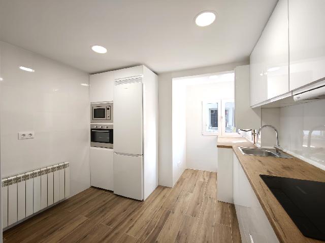 Imagen 12 Inmueble 305255 - Piso en venta en Madrid / Av. Guadalajara 103, A 1 minuto de la parada del metro 