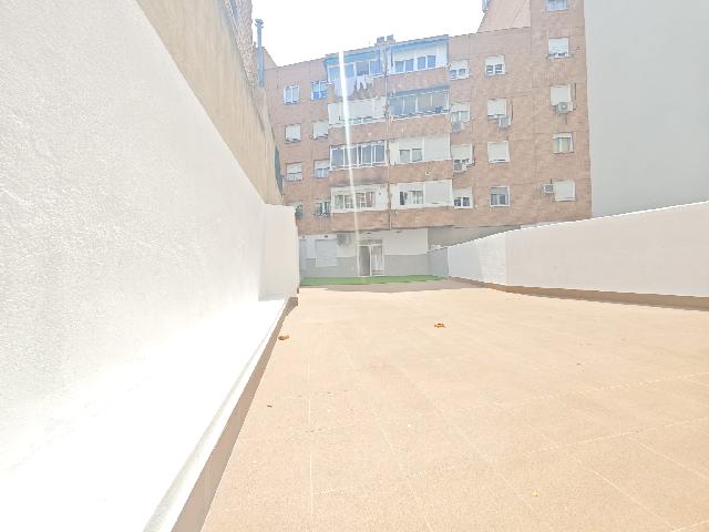 Imagen 6 Inmueble 305491 - Planta Baja en venta en Madrid / Calle Castilla Bellas Vistas - Tetuan