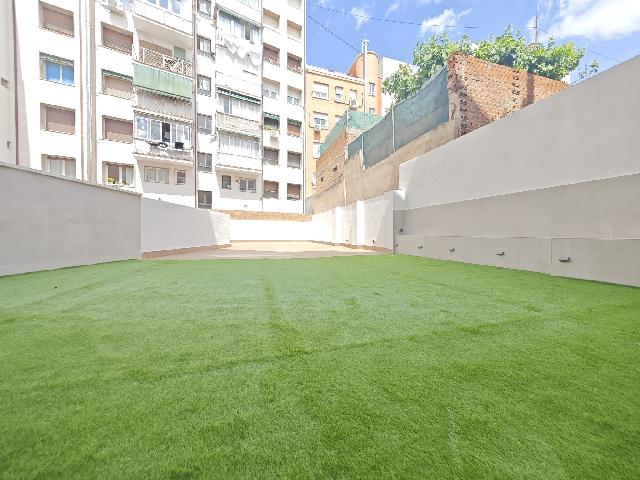 Imagen 4 Inmueble 305491 - Planta Baja en venta en Madrid / Calle Castilla Bellas Vistas - Tetuan