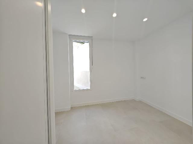 Imagen 22 Inmueble 305491 - Planta Baja en venta en Madrid / Calle Castilla Bellas Vistas - Tetuan