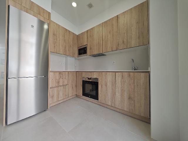 Imagen 10 Inmueble 305491 - Planta Baja en venta en Madrid / Calle Castilla Bellas Vistas - Tetuan