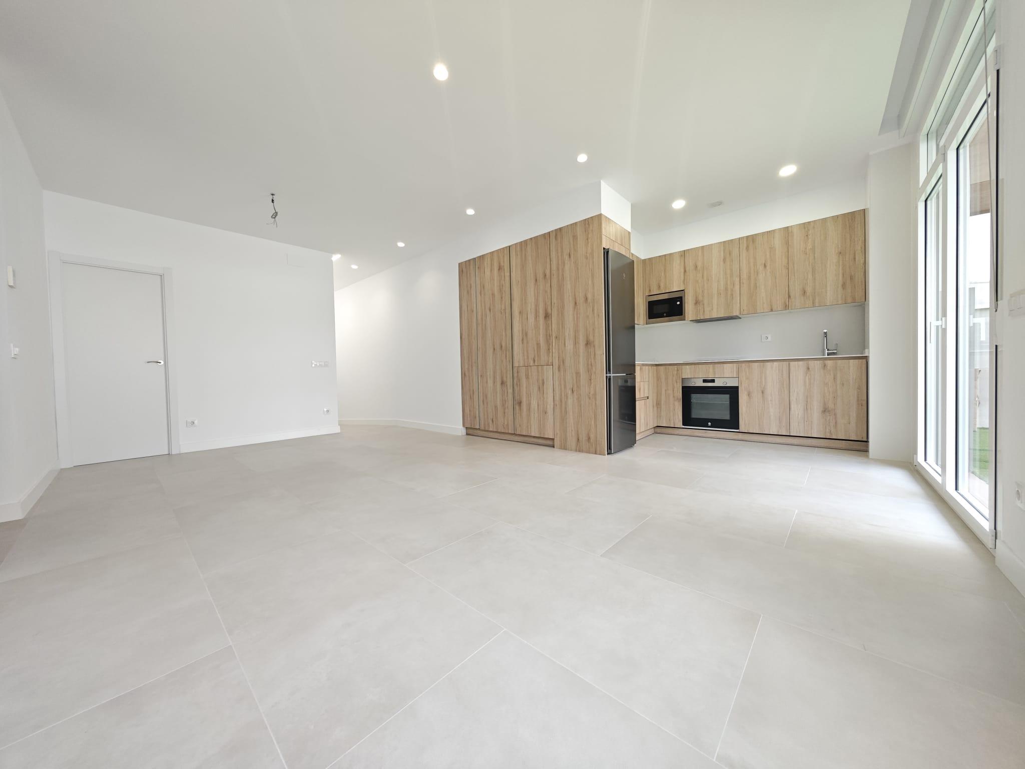 Imagen 16 Planta Baja en venta en Madrid / Calle Castilla Bellas Vistas - Tetuan