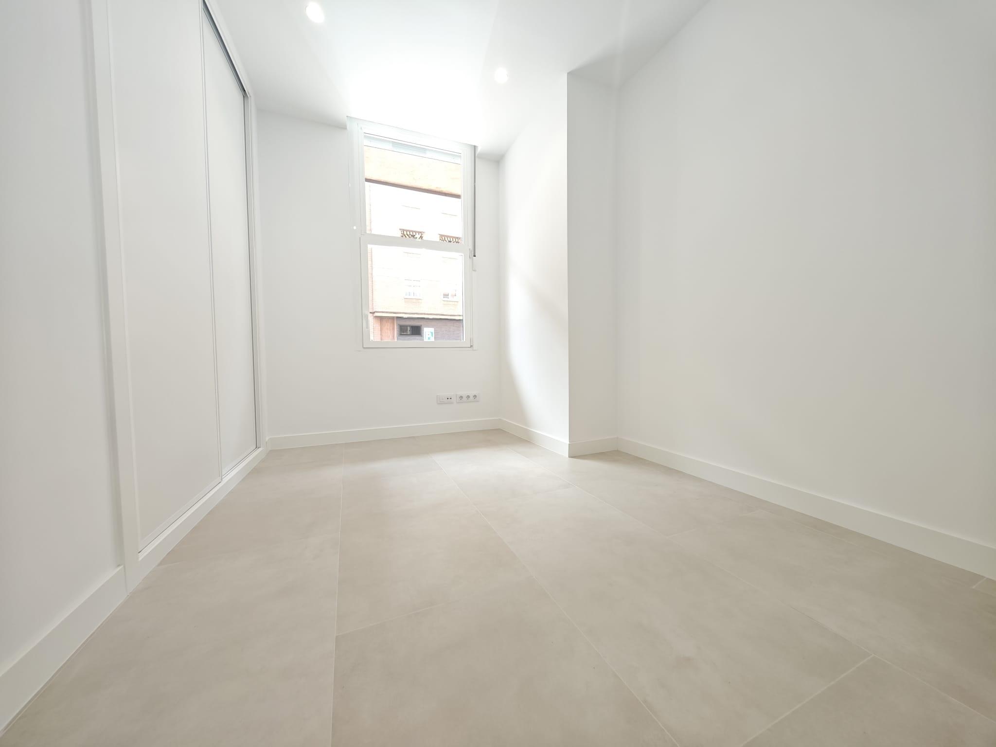 Imagen 24 Planta Baja en venta en Madrid / Calle Castilla Bellas Vistas - Tetuan