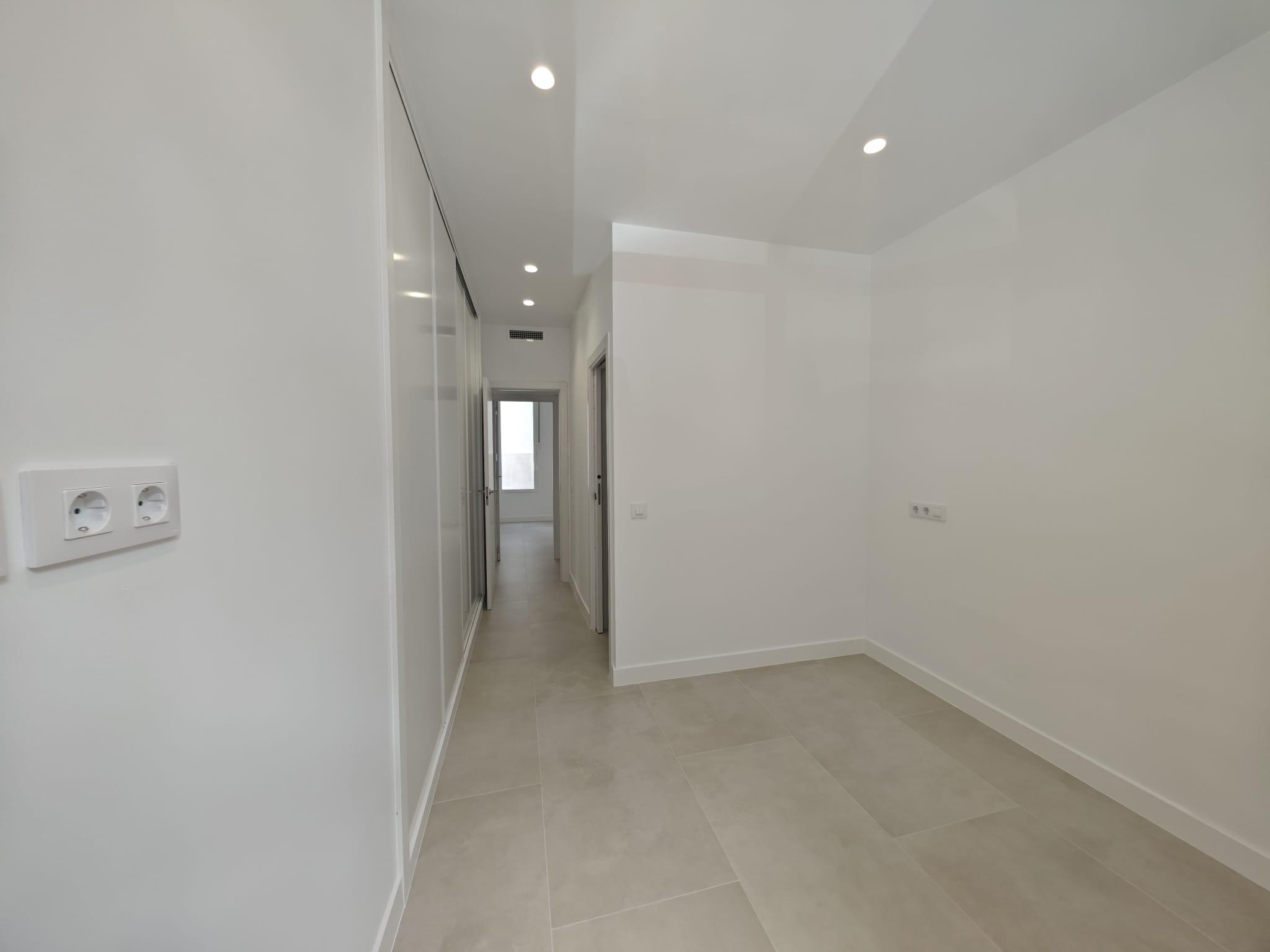 Imagen 25 Planta Baja en venta en Madrid / Calle Castilla Bellas Vistas - Tetuan