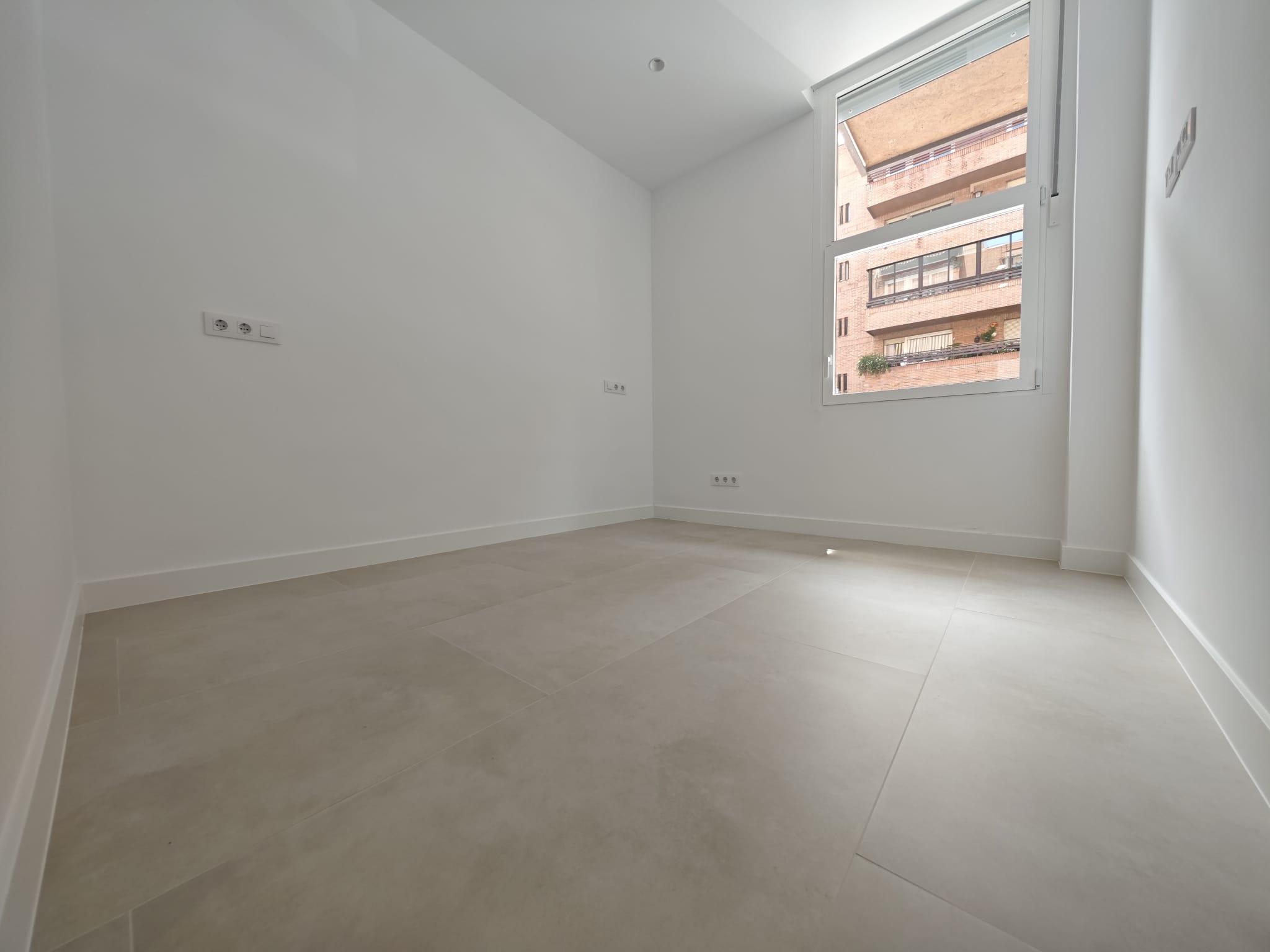 Imagen 30 Planta Baja en venta en Madrid / Calle Castilla Bellas Vistas - Tetuan