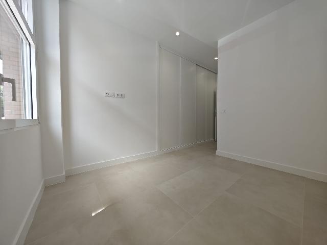 Imagen 31 Inmueble 305491 - Planta Baja en venta en Madrid / Calle Castilla Bellas Vistas - Tetuan