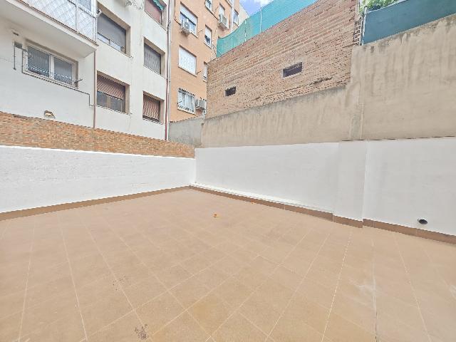 Imagen 8 Inmueble 305491 - Planta Baja en venta en Madrid / Calle Castilla Bellas Vistas - Tetuan
