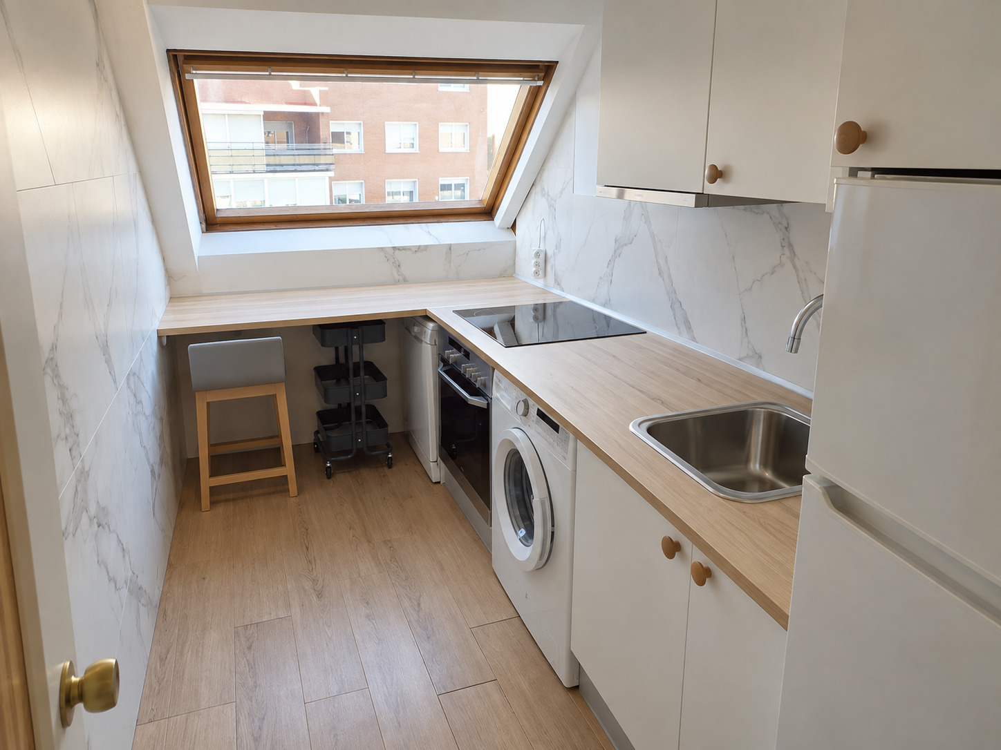 Imagen 4 Apartamento en alquiler en Madrid / Calle Martínez Izquierdo - Guindalera - Salamanca