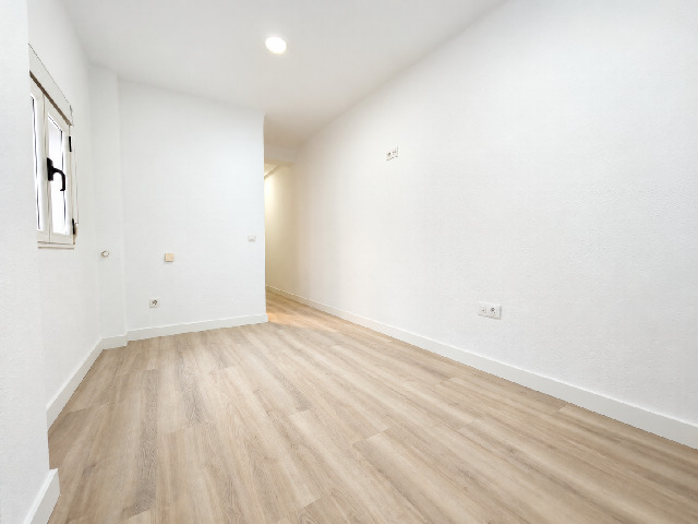 Imagen 3 Inmueble 305923 - Piso en venta en Madrid / Calle Federico Gutiérrez - Quintana - Madrid