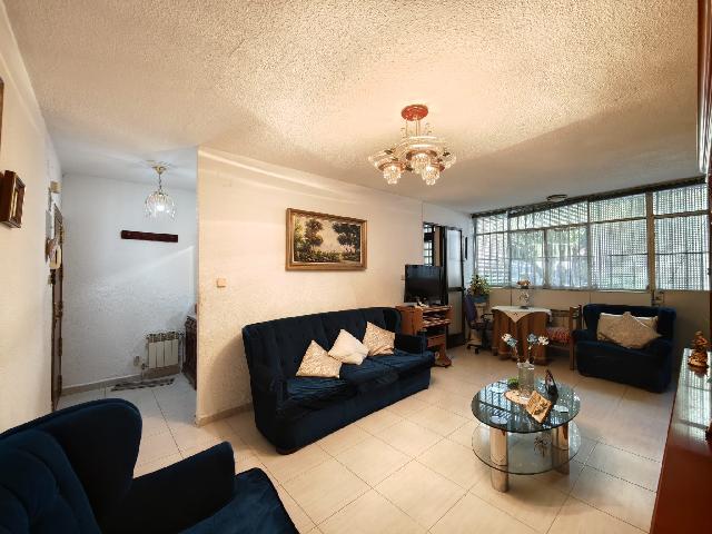 Imagen 2 Inmueble 306003 - Piso en venta en Madrid / Calle Illescas  28024 - Aluche - Latina - Madrid