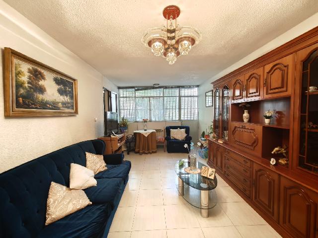 Imagen 1 Inmueble 306003 - Piso en venta en Madrid / Calle Illescas  28024 - Aluche - Latina - Madrid