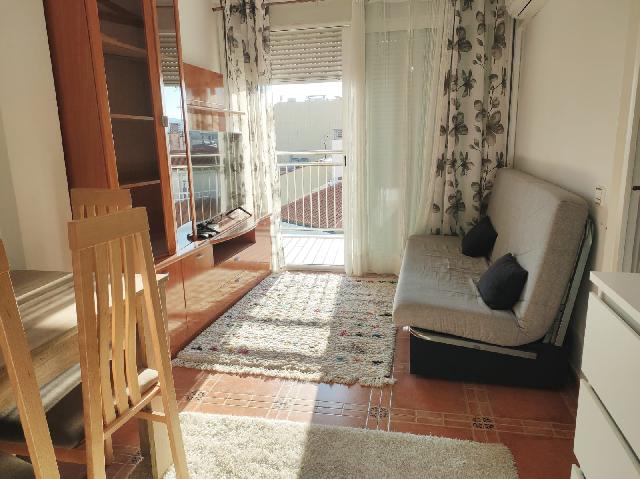 Imagen 4 Inmueble 298934 - Apto. Playa en venta en Calella / Frente a la estación de tren de Renfe Rodalies.