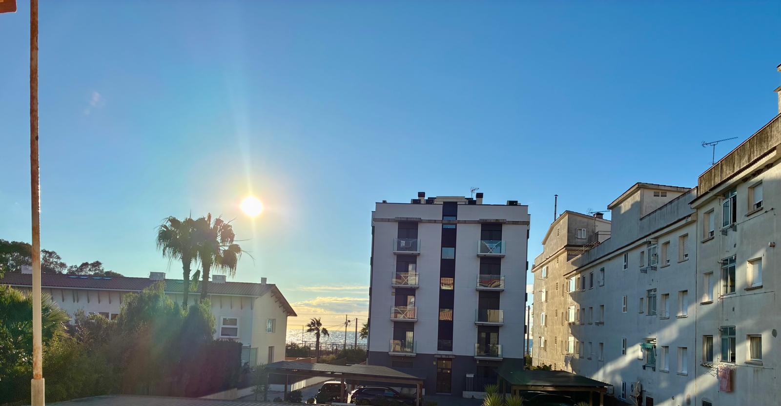 Imagen 4 Piso en venta en Pineda De Mar / Segunda línea de mar