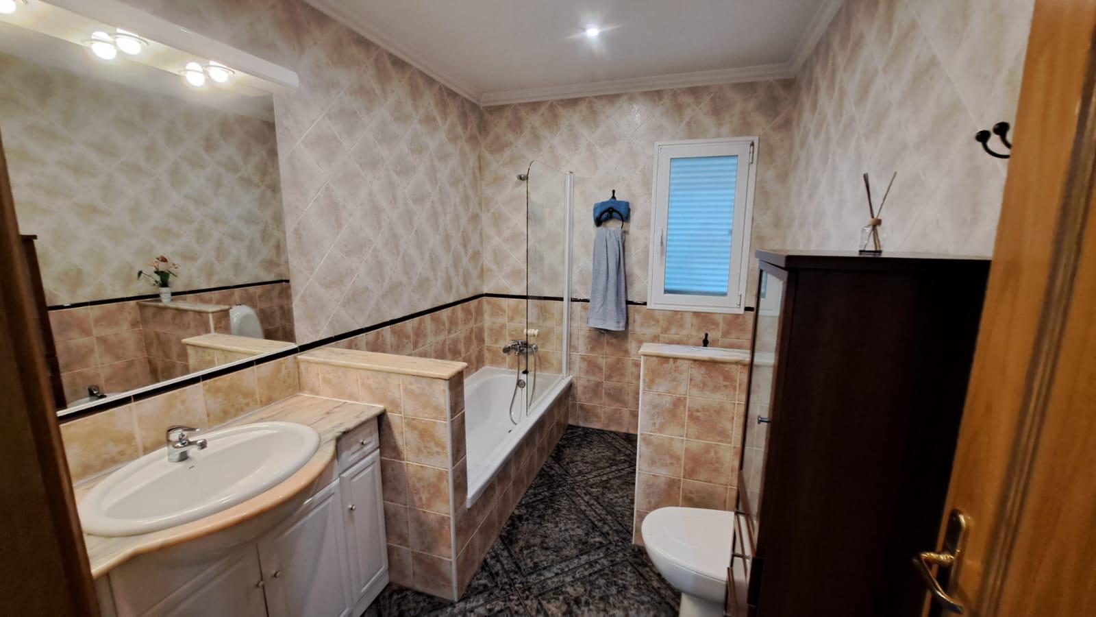 Imagen 18 Piso en venta en Sant Cebrià De Vallalta / Muy bien ubicado, en la entrada de la población.