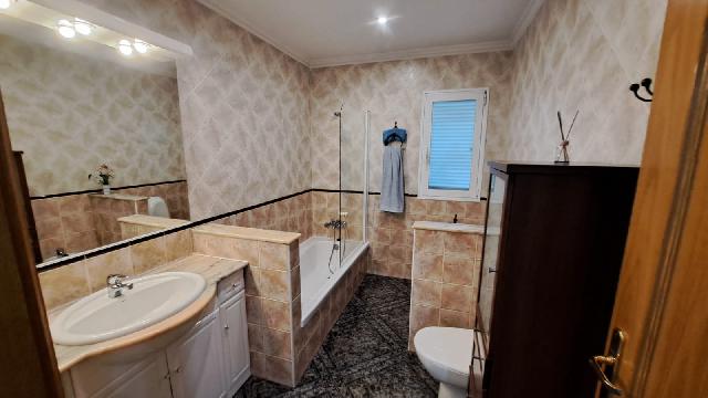 Imagen 18 Inmueble 299852 - Piso en venta en Sant Cebrià De Vallalta / Muy bien ubicado, en la entrada de la población.