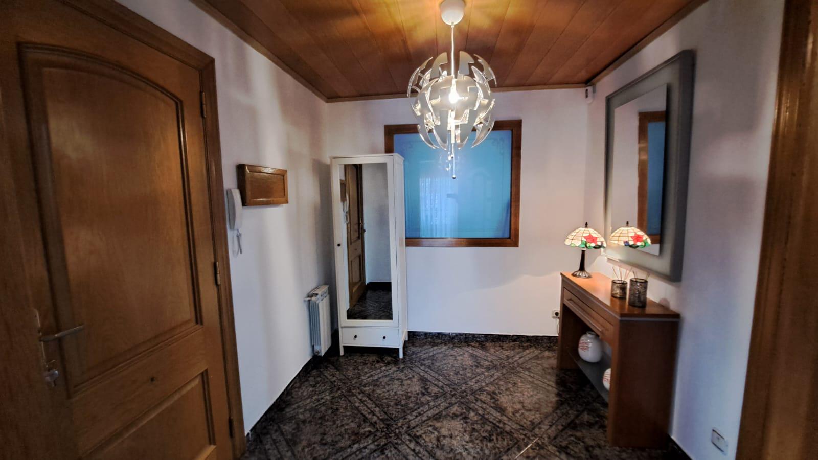 Imagen 3 Piso en venta en Sant Cebrià De Vallalta / Muy bien ubicado, en la entrada de la población.