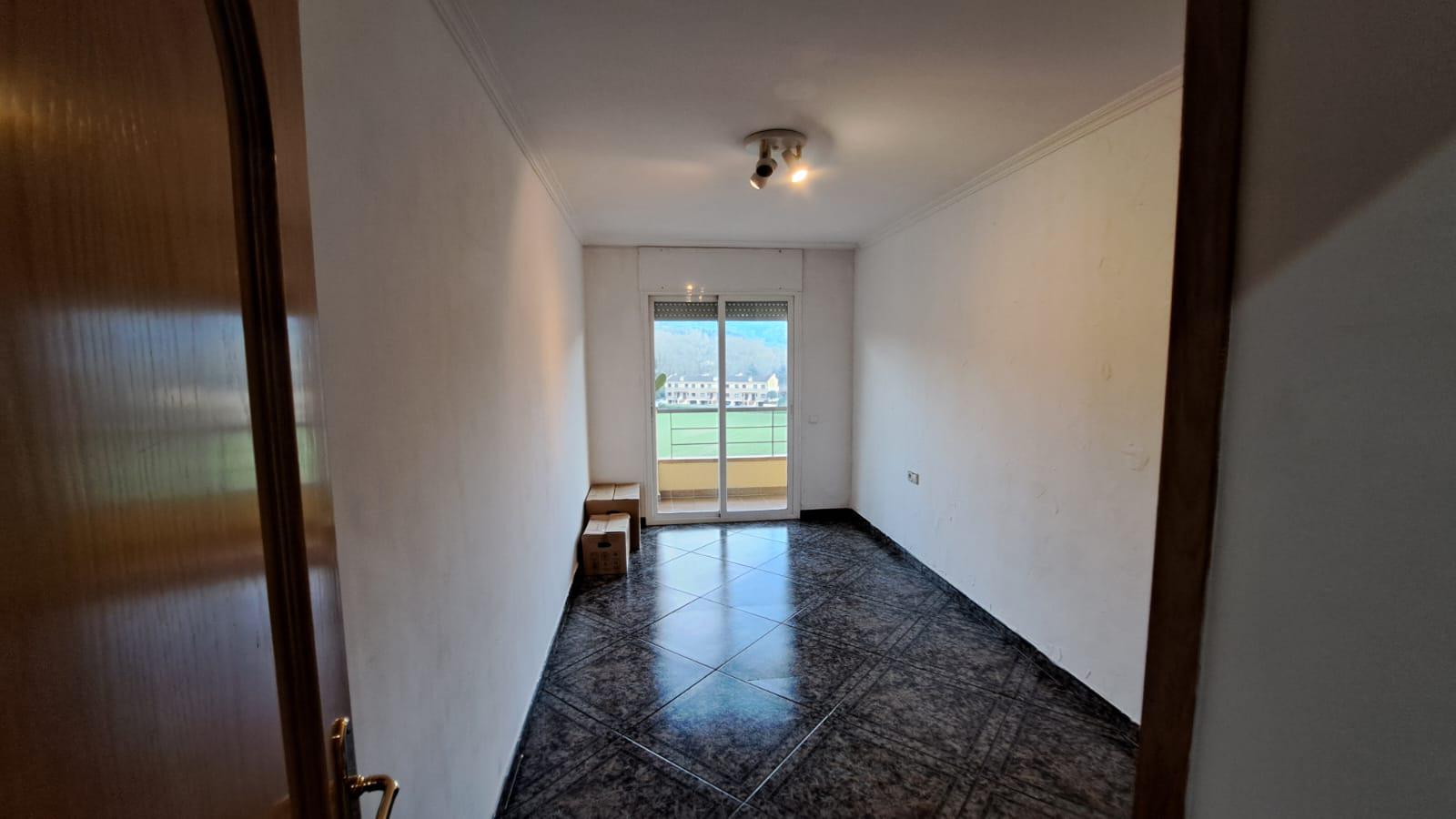 Imagen 17 Piso en venta en Sant Cebrià De Vallalta / Muy bien ubicado, en la entrada de la población.