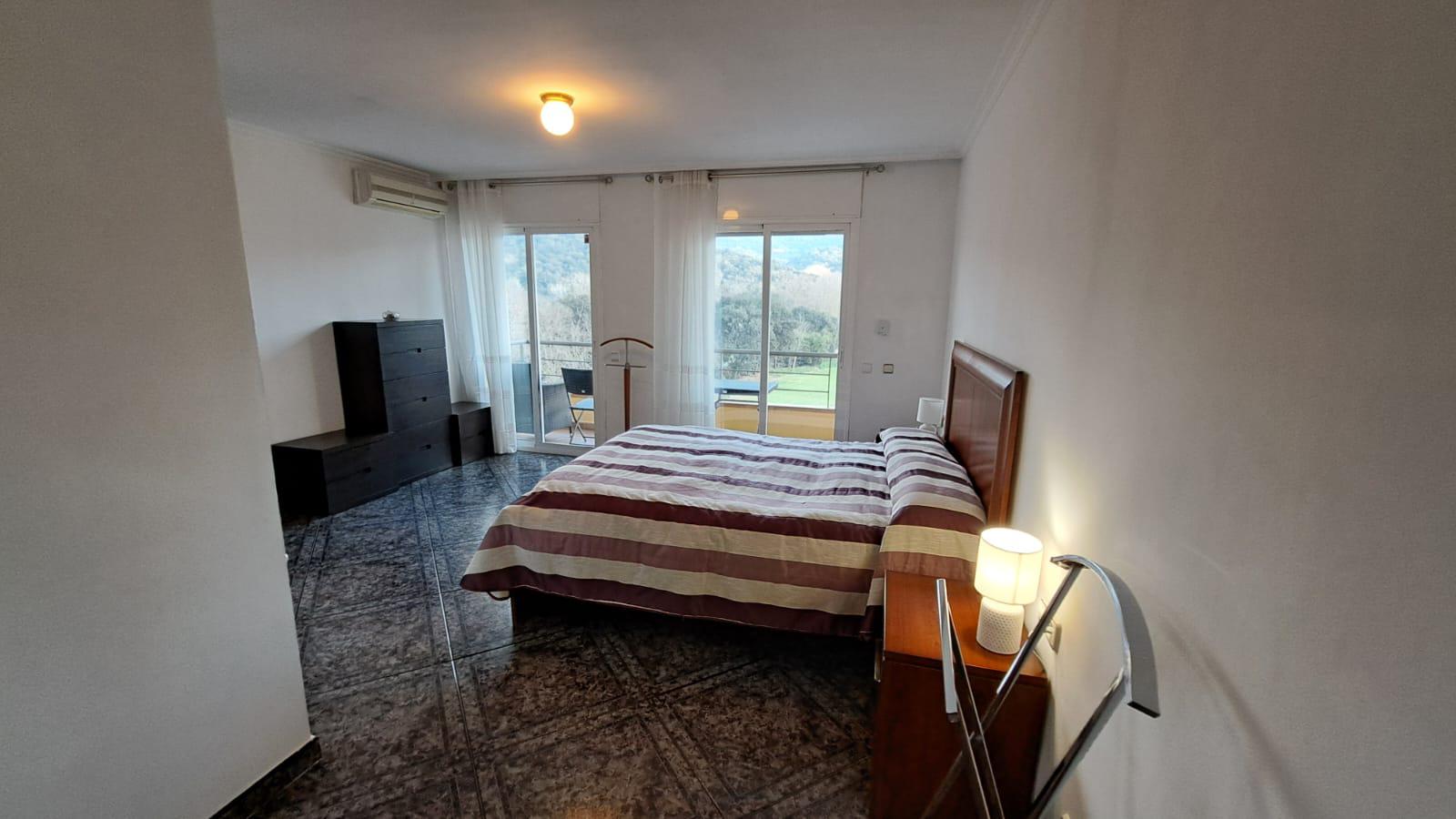 Imagen 8 Piso en venta en Sant Cebrià De Vallalta / Muy bien ubicado, en la entrada de la población.