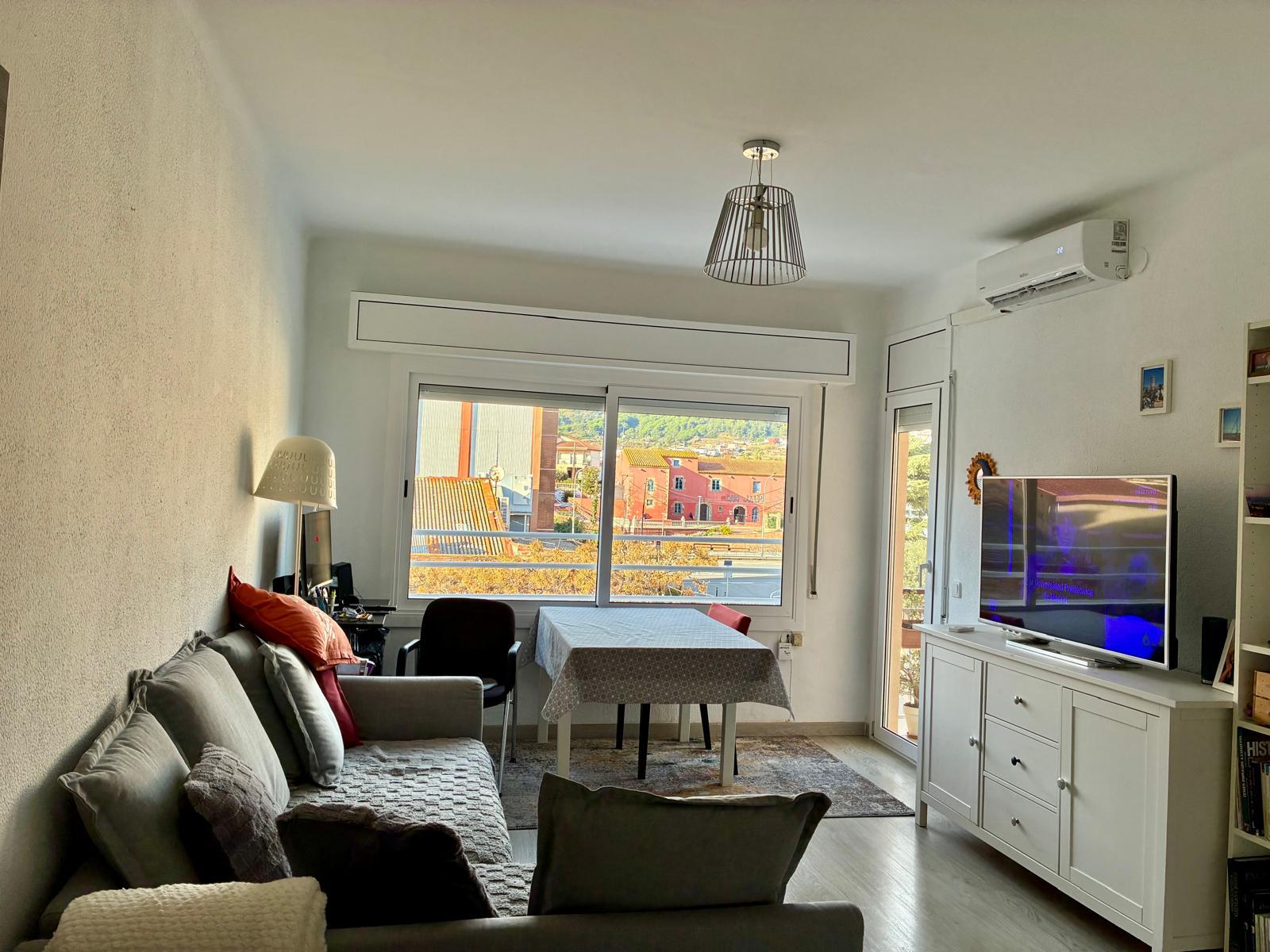 Imagen 3 Piso en venta en Pineda De Mar / Frente a la Iglesia