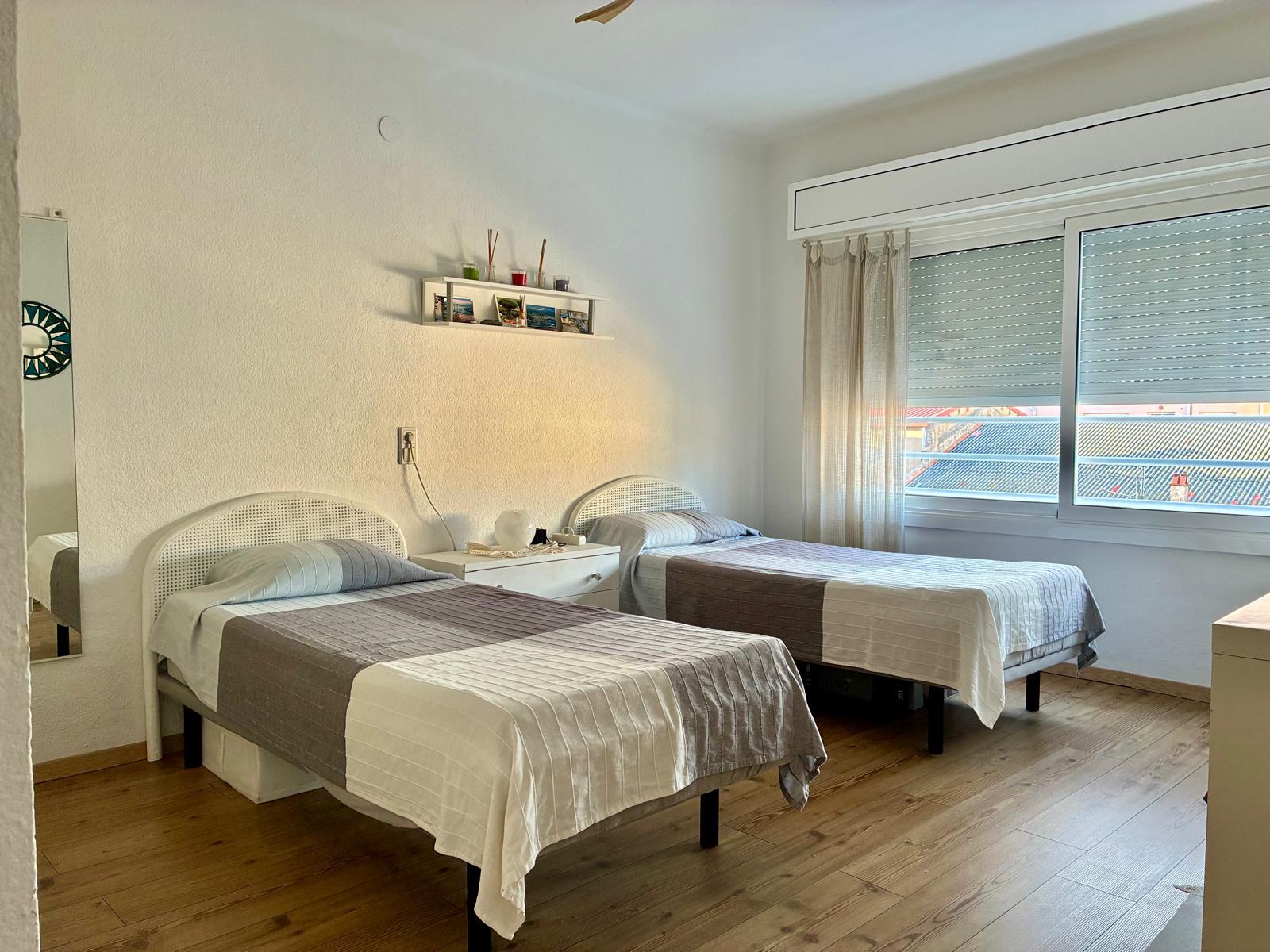 Imagen 9 Piso en venta en Pineda De Mar / Frente a la Iglesia