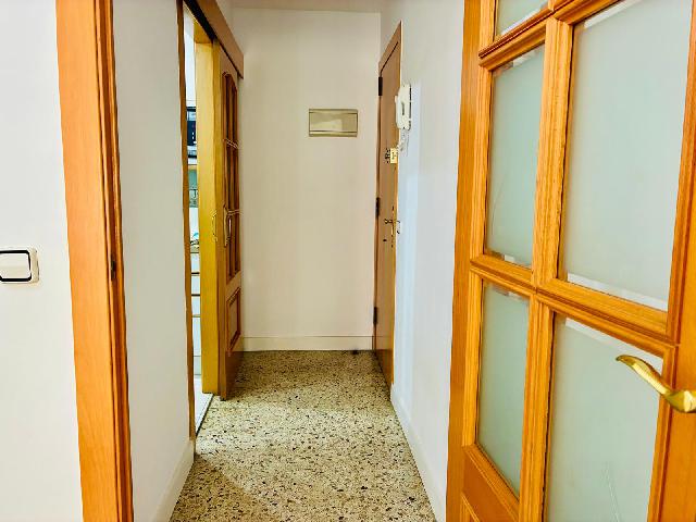 Imagen 7 Inmueble 300325 - Piso en venta en Pineda De Mar / Segunda línea de mar