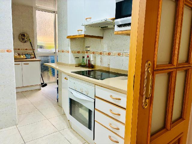 Imagen 8 Inmueble 300325 - Piso en venta en Pineda De Mar / Segunda línea de mar