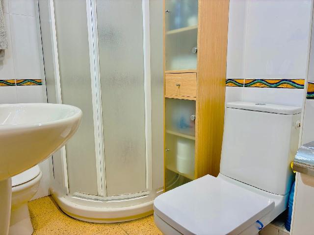 Imagen 16 Inmueble 300325 - Piso en venta en Pineda De Mar / Segunda línea de mar