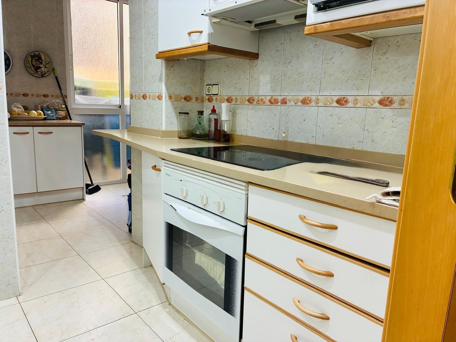 Imagen 24 Piso en venta en Pineda De Mar / Segunda línea de mar