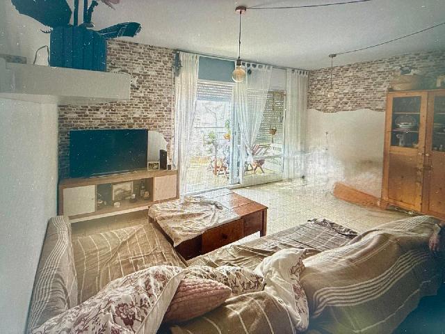 Imagen 2 Inmueble 300647 - Piso en venta en Pineda De Mar / Cerca de la Plaza Las Palmeras