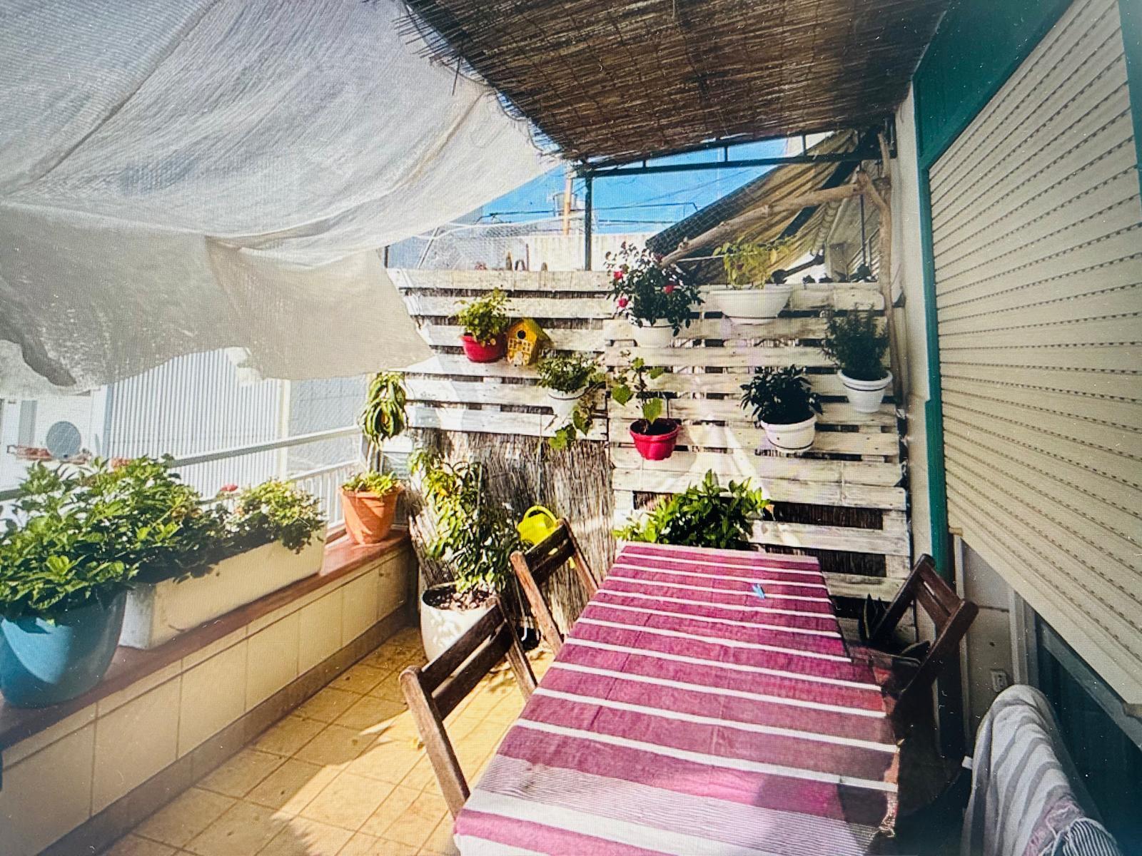 Imagen 3 Piso en venta en Pineda De Mar / Cerca de la Plaza Las Palmeras