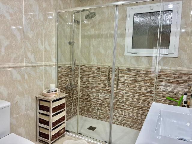 Imagen 12 Inmueble 300707 - Piso en venta en Pineda De Mar / Cerca del Consum